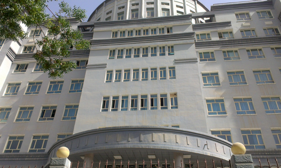 新疆维吾尔医学专科学校简介录取分数线_招生信息