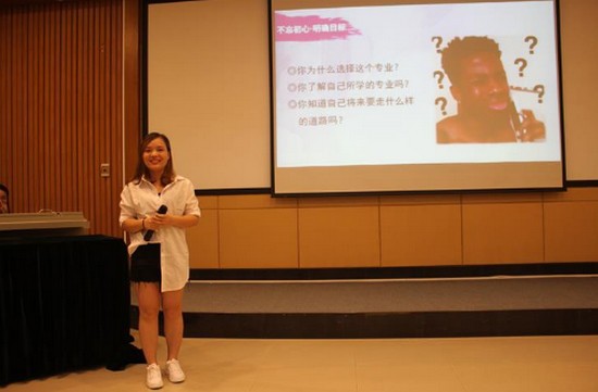 广西卫生职业技术学院报名时间及报名方式_招生信息