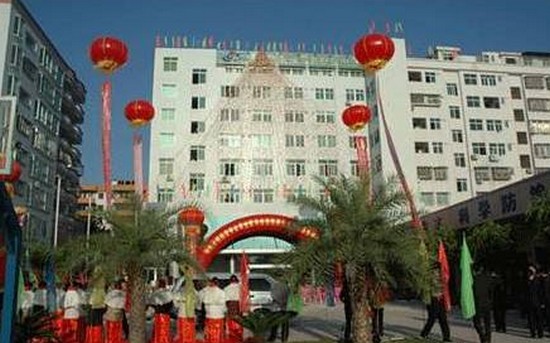 梅州市卫生职业技术学校寝室宿舍条件与学校食堂环境图片_招生信息