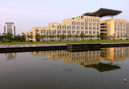 江汉大学医学院简介录取分数线_招生信息