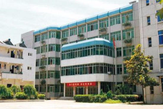 湖北省潜江市卫生学校简介录取分数线_招生信息