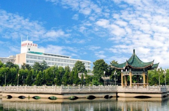 华中科技大学同济医学院寝室宿舍条件与学校食堂环境图片_招生信息