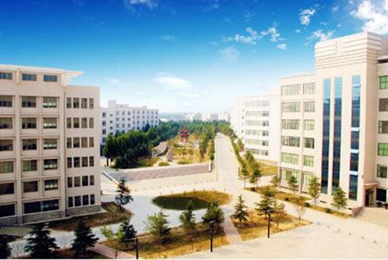 河南医学高等专科学校寝室宿舍条件与学校食堂环境图片_招生信息