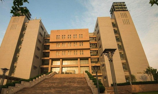 郑州大学基础医学院寝室宿舍条件与学校食堂环境图片_招生信息