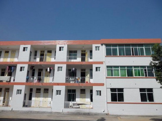 福建省龙岩卫生学校简介录取分数线_招生信息