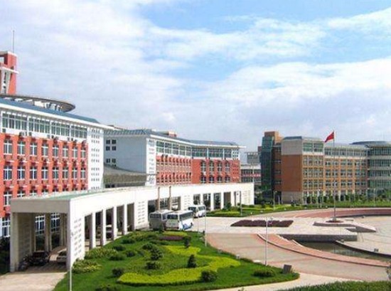 福建卫生职业技术学院寝室宿舍条件与学校食堂环境图片_招生信息