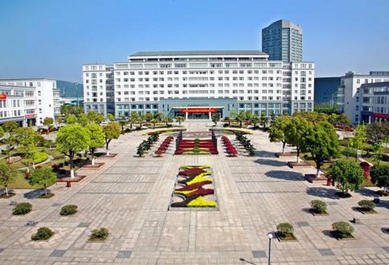 浙江中医药大学寝室宿舍条件与学校食堂环境图片_招生信息