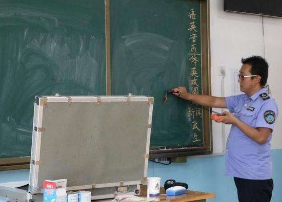 朝阳市卫生学校简介录取分数线_招生信息
