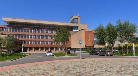 中国医科大学寝室宿舍条件与学校食堂环境图片_招生信息