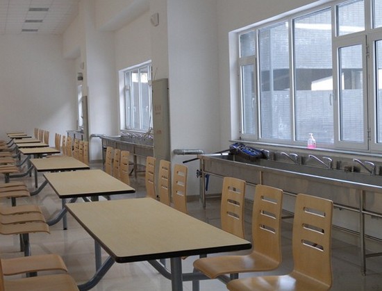 辽宁特殊教育师范高等专科学校寝室宿舍条件与学校食堂环境图片_招生信息