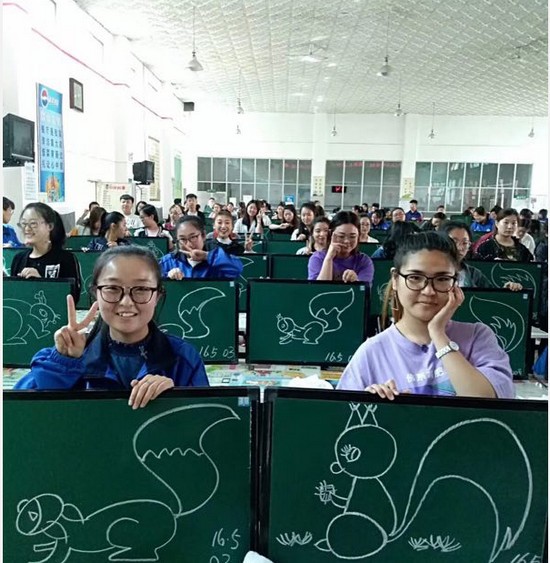 长白山职业技术学院简介老师QQ及电话_招生信息