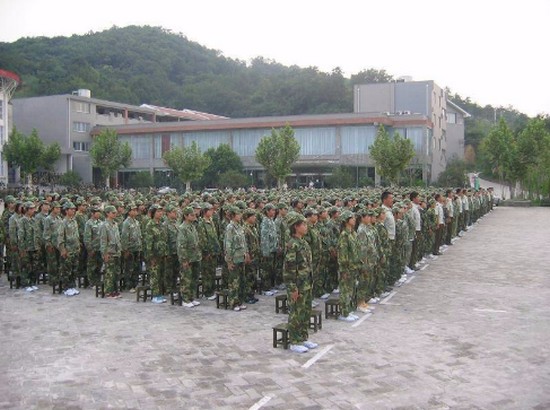 南京卫生高等职业技术学校学费是多少钱及收费标准_招生信息