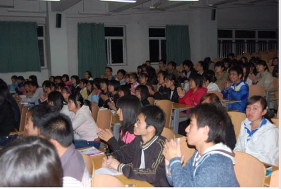河北化工医药职业技术学院学费是多少钱及收费标准_招生信息