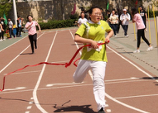 首都医科大学附属卫生学校简介老师QQ及电话_招生信息