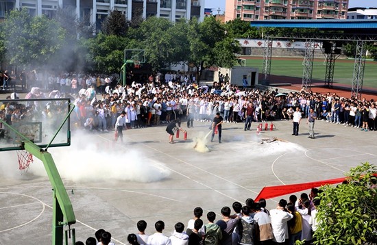 重庆市医药学校简介办电话及联系方式_招生信息
