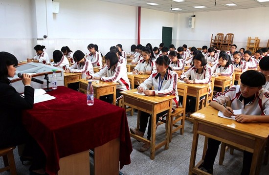 重庆市医药学校学费是多少钱及收费标准_招生信息