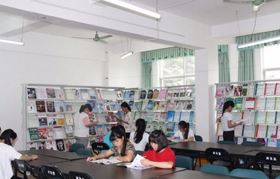 重庆医药科技学校学费是多少钱及收费标准_招生信息