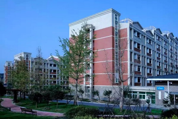 四川中医药高等专科学校寝室宿舍条件与学校食堂环境图片_招生信息