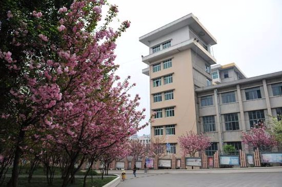 遵义医学院医学与科技学院简介录取分数线_招生信息