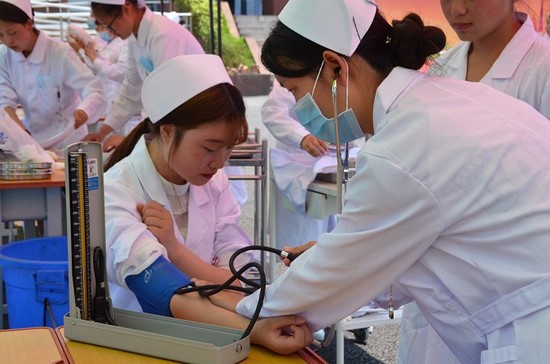 三峡联合职业大学简介老师QQ及电话_招生信息