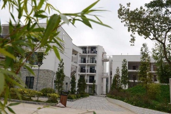 贵州盛华职业学院寝室宿舍条件与学校食堂环境图片_招生信息